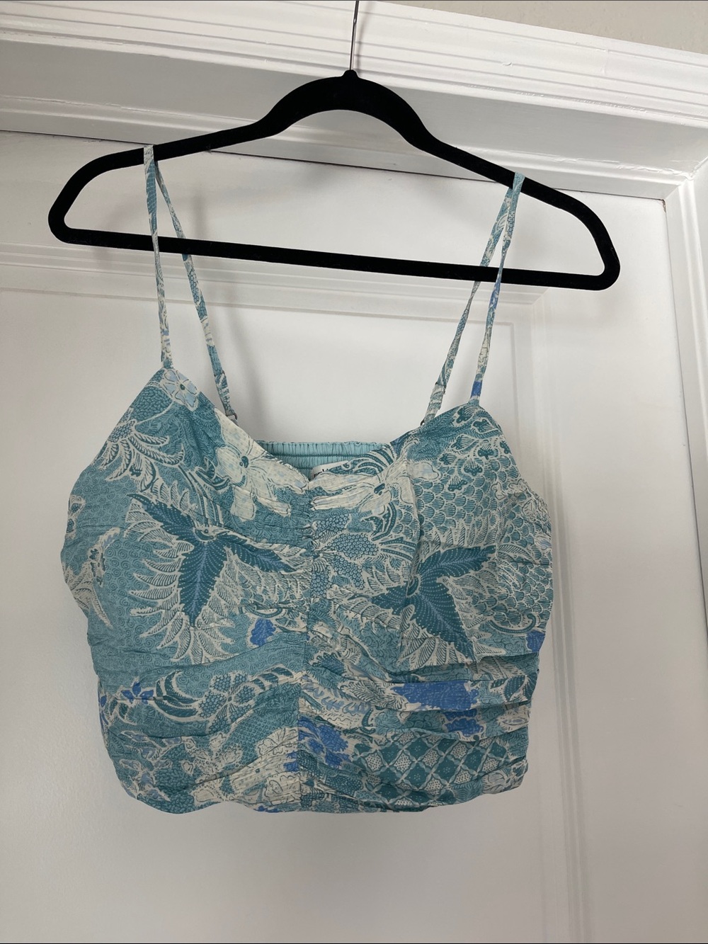 Abercrombie & Fitch Teal and White Floral Paisley Cropped Cami